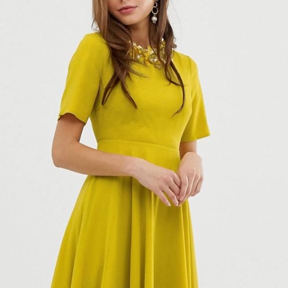 ❌Sold ❌ASOS design embellished neck dress - Picture 2 of 5